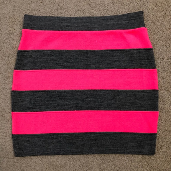 Forever 21 Striped Grey Neon Pink Skirt - Picture 4 of 6